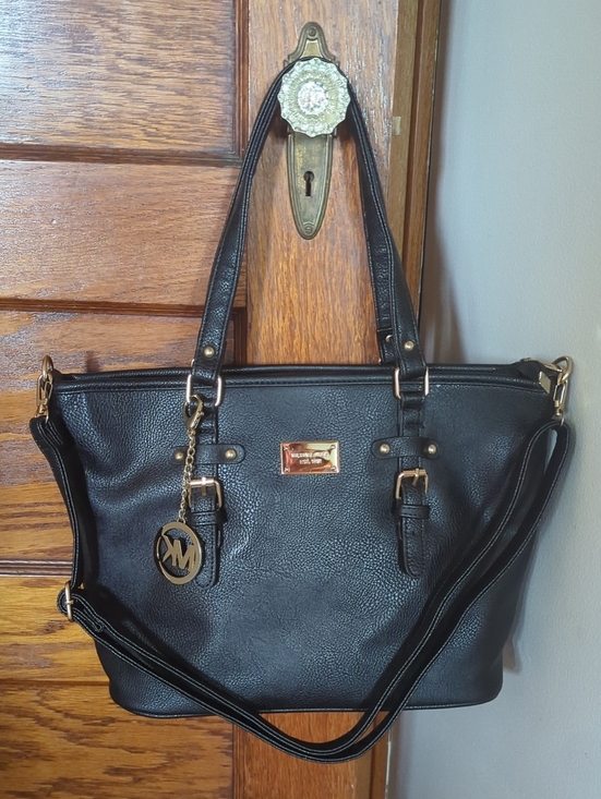 Michael Kors Handbags - Michael Kors Black Leather Tote with Gold Hardware